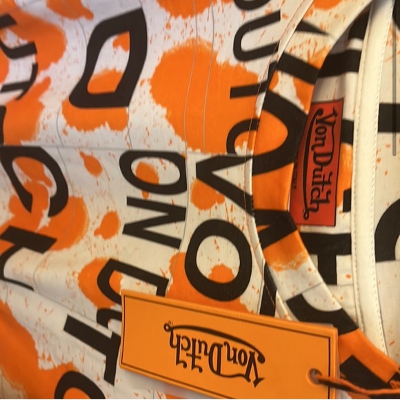 Von Dutch t shirt, size L. New with tag - Picture 3 of 4